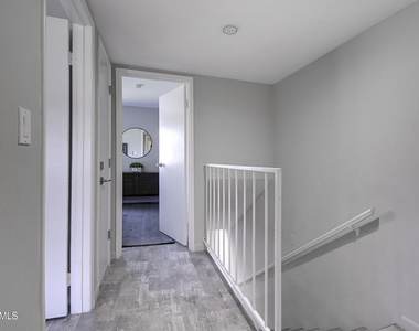 4610 N 68th Street - Photo Thumbnail 15