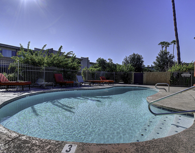 4610 N 68th Street - Photo Thumbnail 1