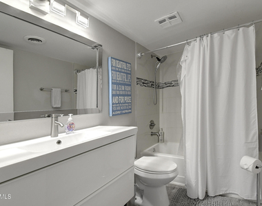 4610 N 68th Street - Photo Thumbnail 16
