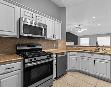 78 Dawns Edge Drive - Photo Thumbnail 4
