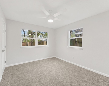4630 Clover Street - Photo Thumbnail 19