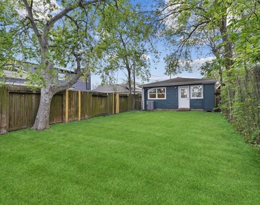 4630 Clover Street - Photo Thumbnail 23