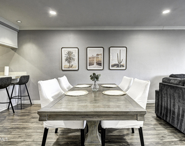 7625 E Camelback Road - Photo Thumbnail 14