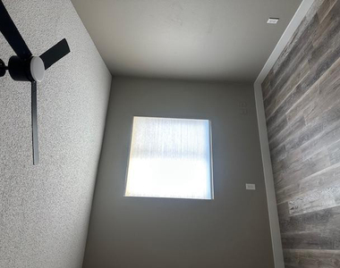 1908 N Spring - Photo Thumbnail 13