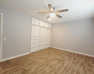14014 N Cameo Drive - Photo Thumbnail 24