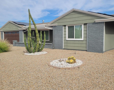 14014 N Cameo Drive - Photo Thumbnail 4