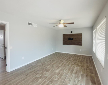 14014 N Cameo Drive - Photo Thumbnail 11