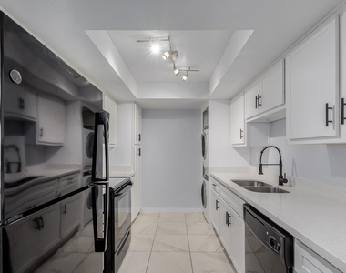 10444 N 69th - Photo Thumbnail 2