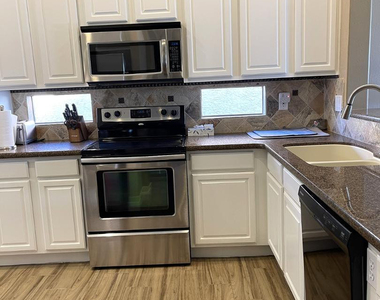 7789 E Journey Lane - Photo Thumbnail 6