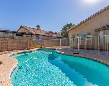 15213 N 55th Way - Photo Thumbnail 45