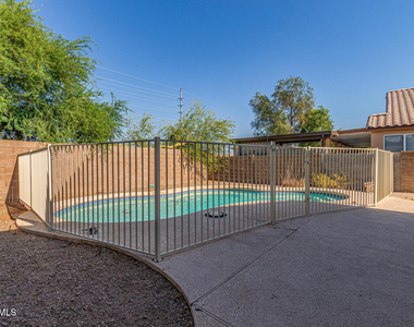 15213 N 55th Way - Photo Thumbnail 42