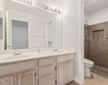 15213 N 55th Way - Photo Thumbnail 29