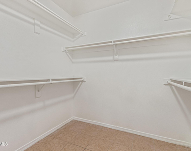 15213 N 55th Way - Photo Thumbnail 27