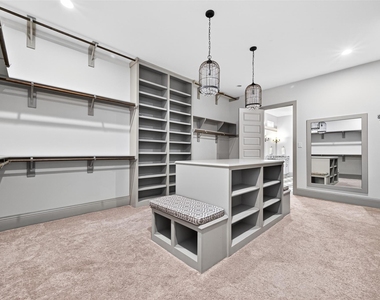 2072 Laurie Darlin Drive - Photo Thumbnail 17