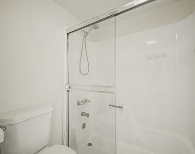 3033 E Devonshire Avenue - Photo Thumbnail 23