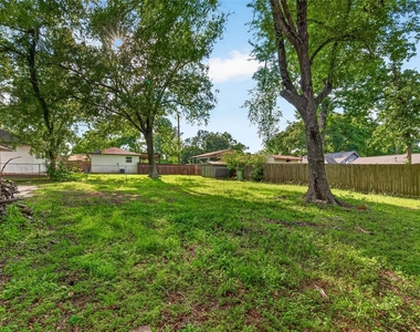 3318 Kentwood Drive - Photo Thumbnail 43