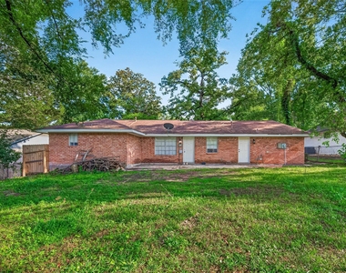 3318 Kentwood Drive - Photo Thumbnail 45