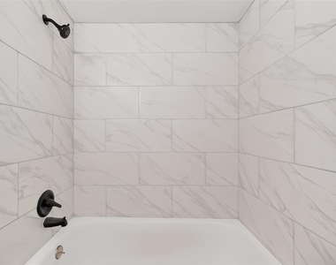 3318 Kentwood Drive - Photo Thumbnail 31