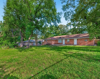 3318 Kentwood Drive - Photo Thumbnail 44