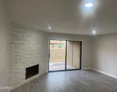 7950 E Starlight Way - Photo Thumbnail 7