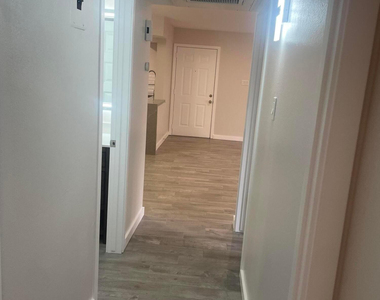 7950 E Starlight Way - Photo Thumbnail 30