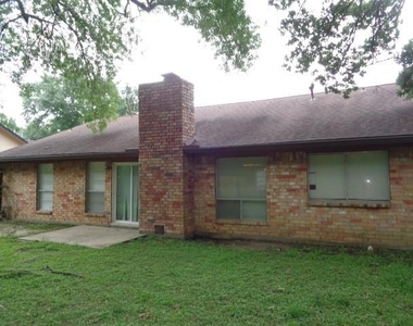 9530 Magnolia Ridge Drive - Photo Thumbnail 5