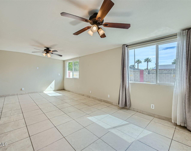3615 S Margo Drive - Photo Thumbnail 8
