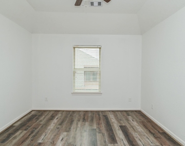 6026 Baileys Run - Photo Thumbnail 30