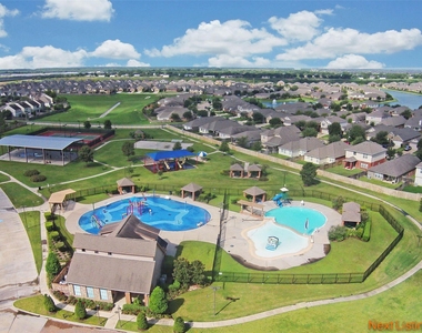 6026 Baileys Run - Photo Thumbnail 35