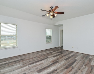 6026 Baileys Run - Photo Thumbnail 24