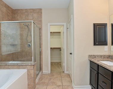 6026 Baileys Run - Photo Thumbnail 18