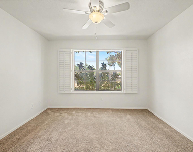 6885 E Cochise Road - Photo Thumbnail 22