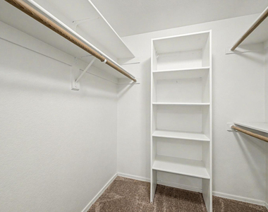 6885 E Cochise Road - Photo Thumbnail 19