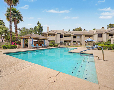 6885 E Cochise Road - Photo Thumbnail 37