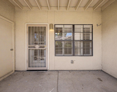 6885 E Cochise Road - Photo Thumbnail 30