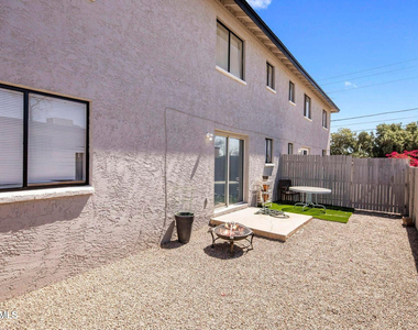 3823 N 23rd Drive - Photo Thumbnail 12