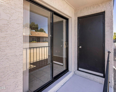 3823 N 23rd Drive - Photo Thumbnail 14