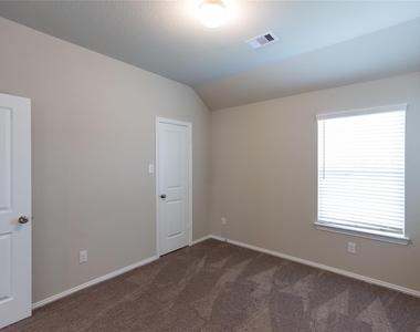 3239 Montclair Orchard Trace - Photo Thumbnail 12