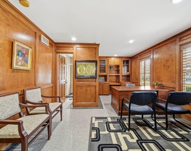 11730 Denise Drive - Photo Thumbnail 6