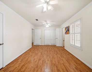 11730 Denise Drive - Photo Thumbnail 18