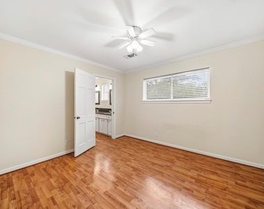 11730 Denise Drive - Photo Thumbnail 14