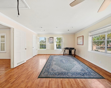 11730 Denise Drive - Photo Thumbnail 19
