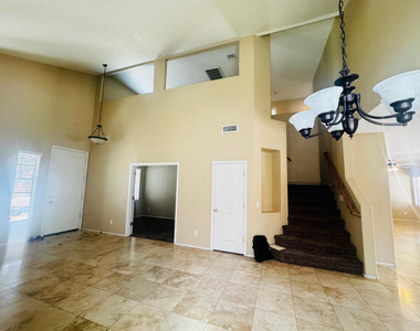 26803 N 21st Drive - Photo Thumbnail 5