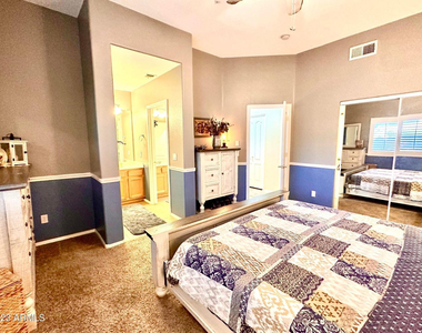 15730 N Hidden Valley - Photo Thumbnail 8