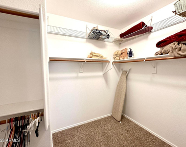 15730 N Hidden Valley - Photo Thumbnail 12