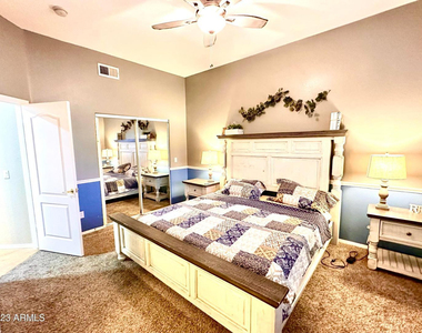 15730 N Hidden Valley - Photo Thumbnail 10