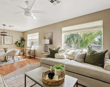 4028 E Lewis 2b Avenue - Photo Thumbnail 5