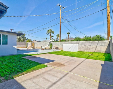 8144 E Fairmount Avenue - Photo Thumbnail 34