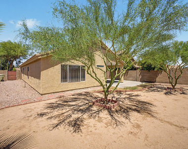7043 W Phelps Road - Photo Thumbnail 30