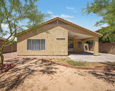 7043 W Phelps Road - Photo Thumbnail 29